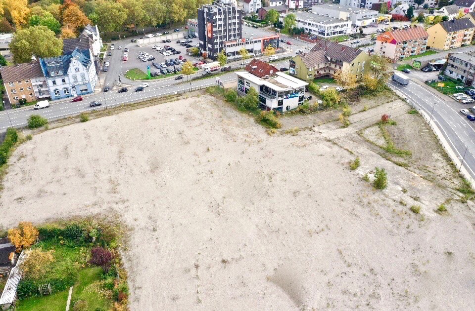 Unbebaute Fläche an der Herner Straße in Bochum-Riemke vor der Entwicklung